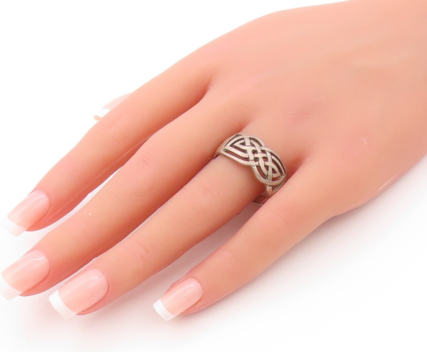 925 Sterling Silver Vintage Ring Cutout Celtic Knots Band  Sz 12.5  RG33011