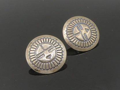 SOUTHWESTERN 925 Sterling Silver Vintage Etched Face Motif Stud Earrings EG11623