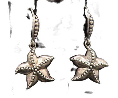 925 Sterling Silver  Vintage Solid Cutout Beaded Starfish Earrings  EG12765