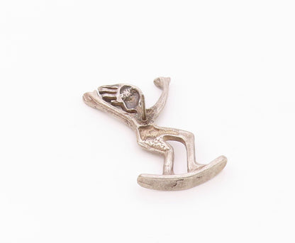 925 Sterling Silver Vintage Engraved Spiral Snowboarding Human Figure Pin TR3344