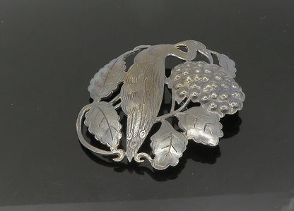 HANDERBEIT 925 Sterling Silver  Vintage Oxidized Grape Vine Brooch Pin  BP8502