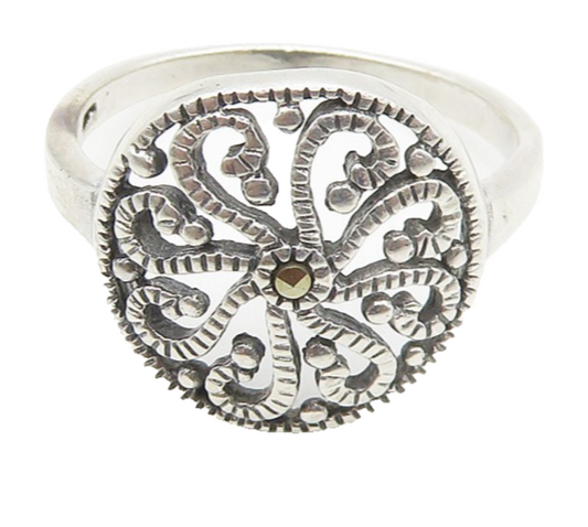 925 Sterling Silver  Vintage Marcasite Open Floral Band Ring Sz 7  RG18378