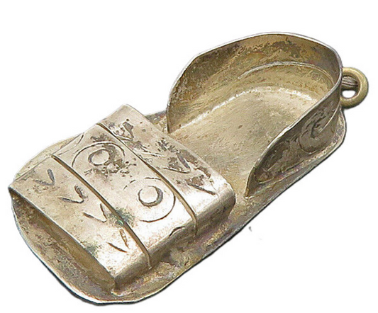 925 Sterling Silver  Vintage Dark Tone Etched Detail Sandal Pendant  PT17963