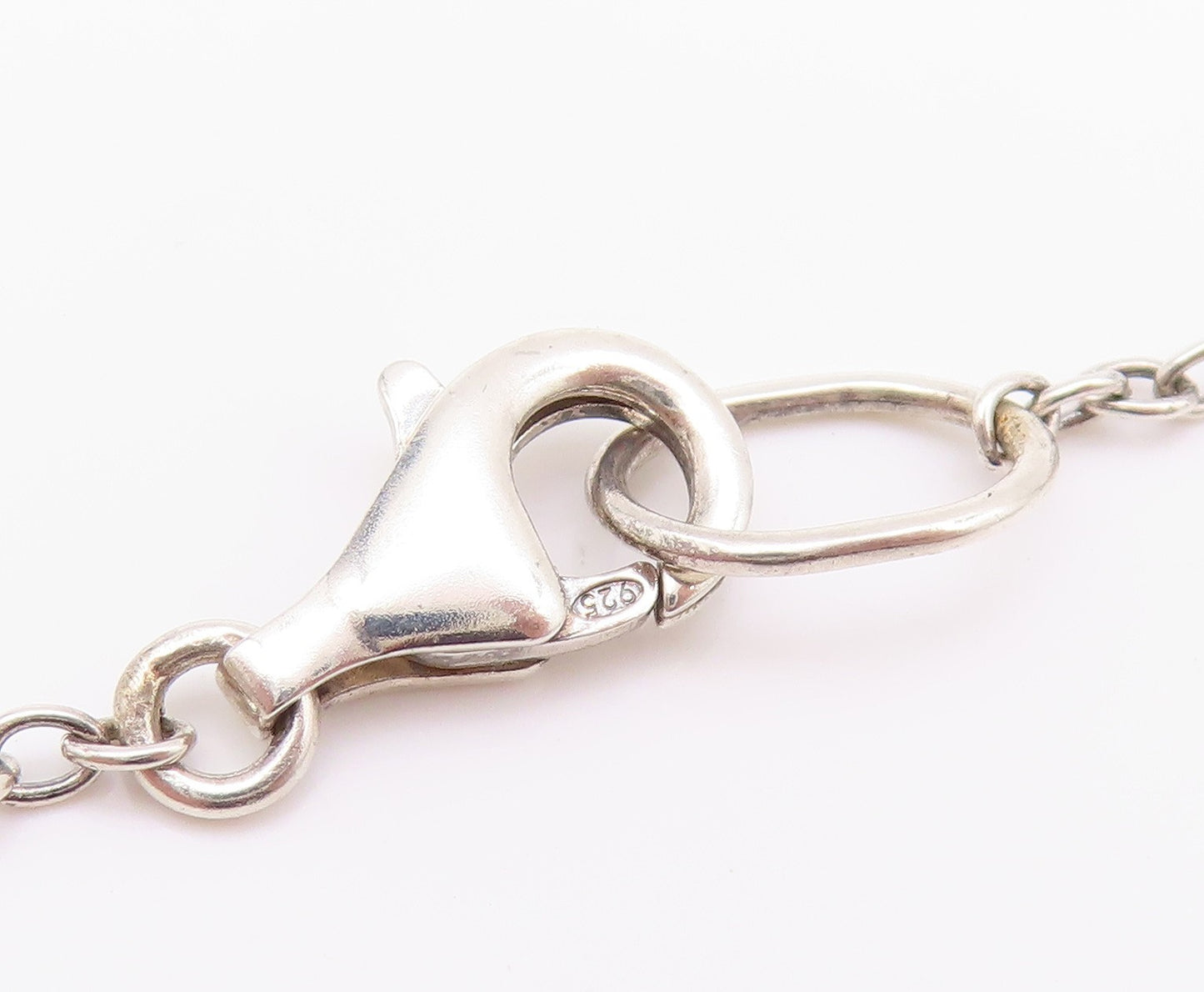 925 Sterling Silver Vintage Necklace Chained Linked Cutout Bows NE4578