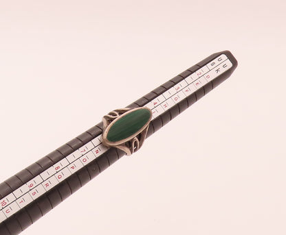 925 Sterling Silver  Vintage Oval Malachite Carved Neck Ring Sz 5.75  RG26717