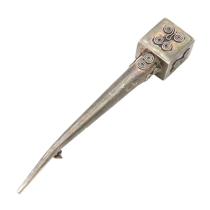 925 Sterling Silver  Vintage Dark Tone Hollow Pointed Swirl Brooch Pin  BP5147