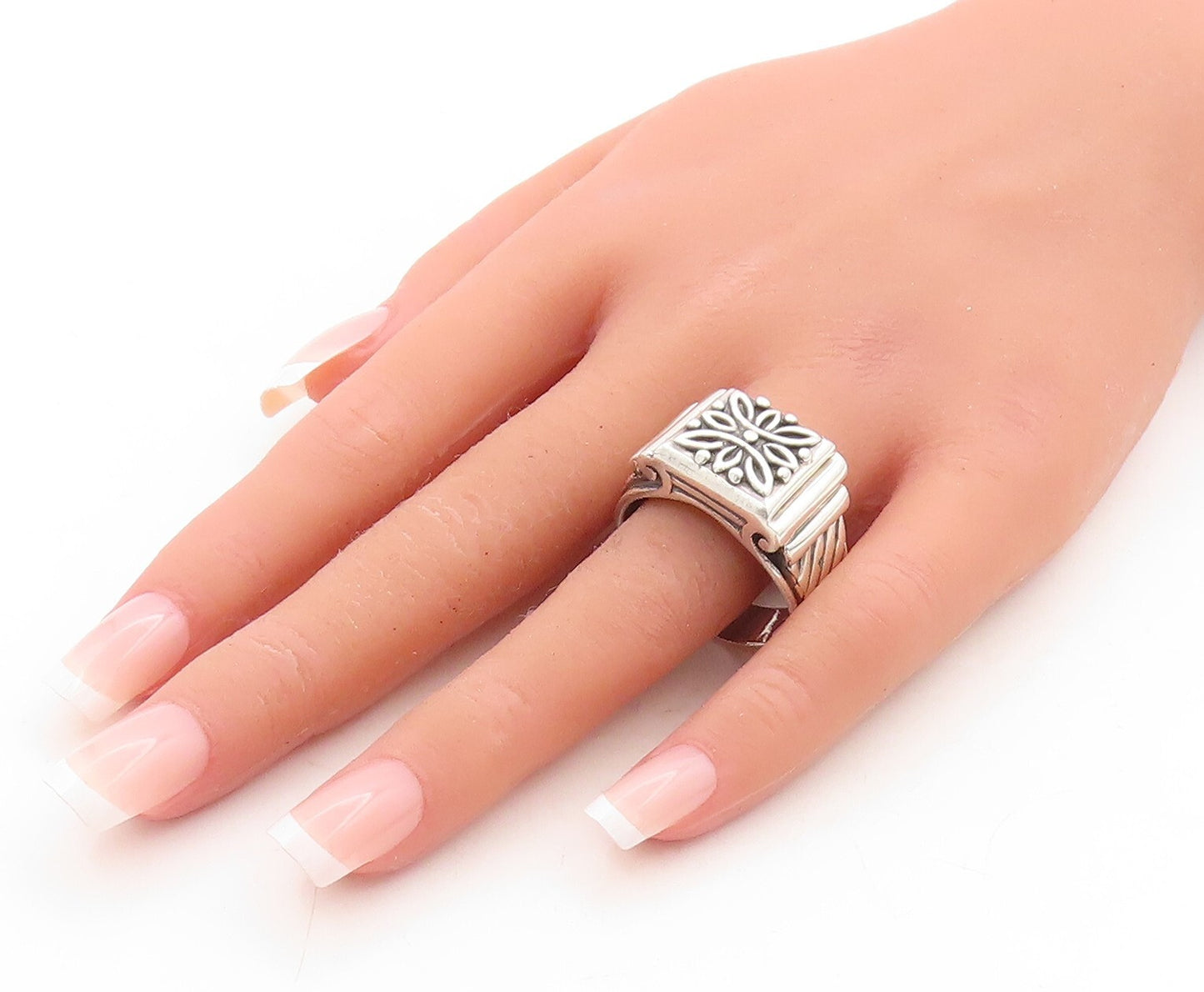925 Sterling Silver Vintage Ring Solid Dark Tone Floral Carved  Sz 14  RG31600