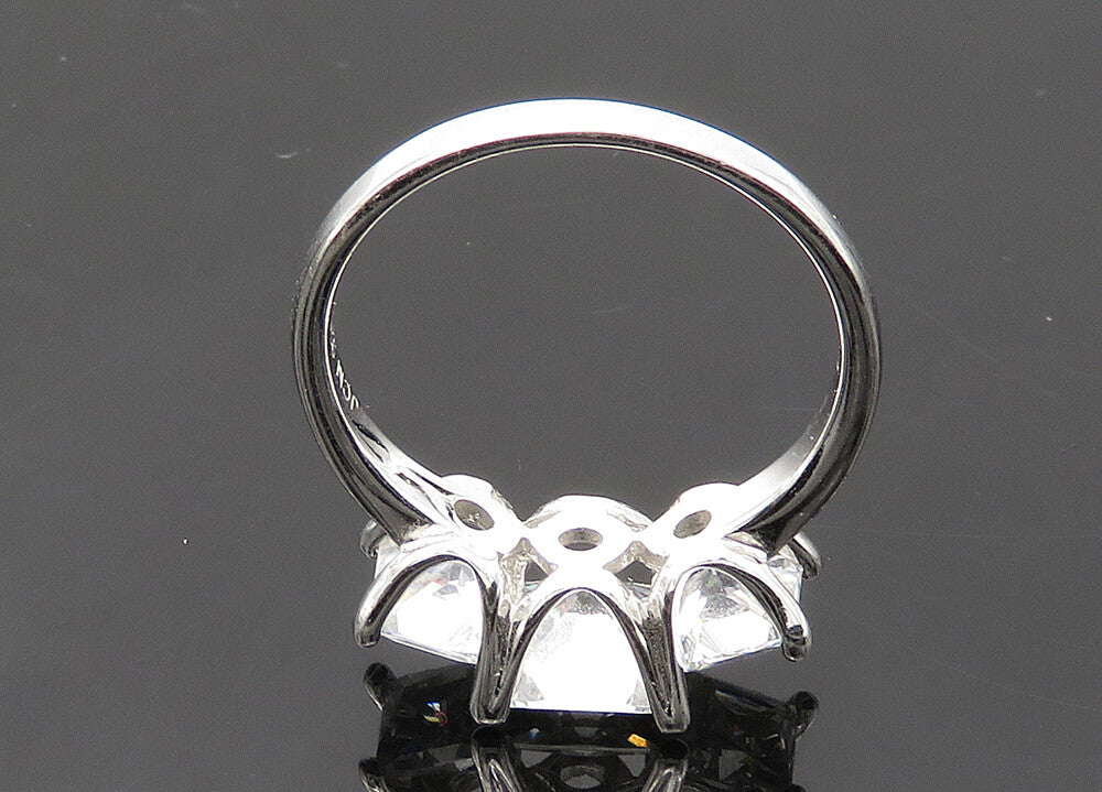 925 Sterling Silver  Vintage Cubic Zirconia 3 Stone Band Ring Sz 8  RG20785