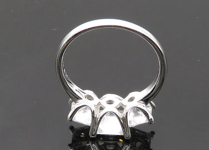 925 Sterling Silver  Vintage Cubic Zirconia 3 Stone Band Ring Sz 8  RG20785