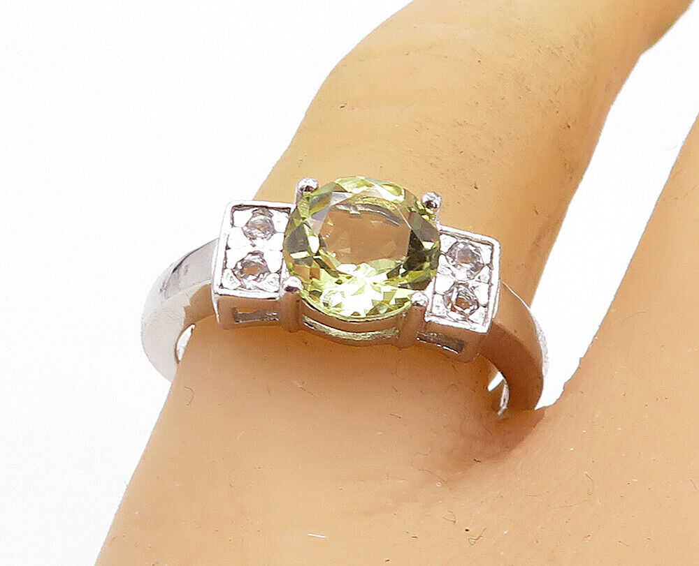 925 Sterling Silver  Yellow Topaz Solitaire With Accents Ring Sz 9  RG6202