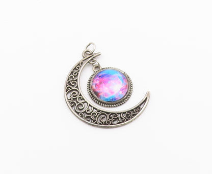925 Sterling Silver  Vintage Swirl Pattern Crescent Moon Pendant  PT16732