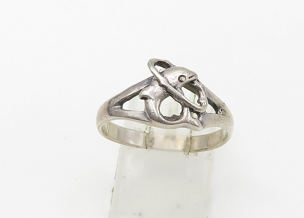925 Sterling Silver  Vintage Shiny Dolphin & Hoop Band Ring Sz 8  RG21420