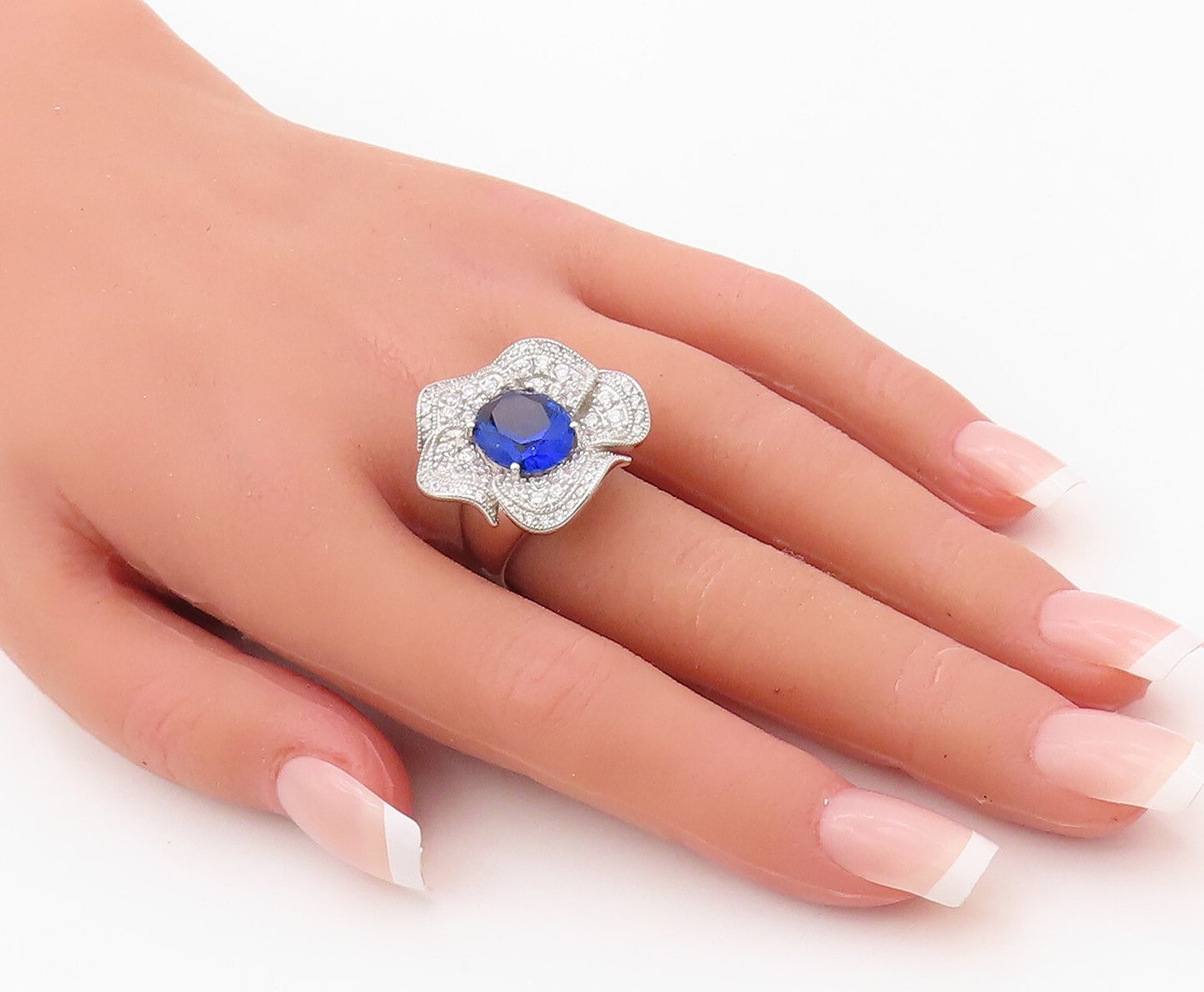 925 Sterling Silver Vintage Ring Oval Sapphire & CZ Inlay Flower Sz 7.5  RG30236