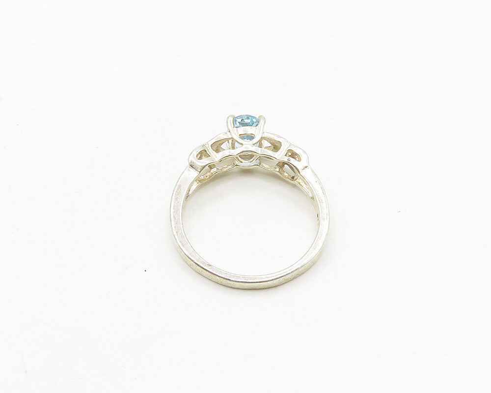 925 Sterling Silver  Vintage Prong Set Blue Topaz Shiny Band Ring Sz 8 RG19015