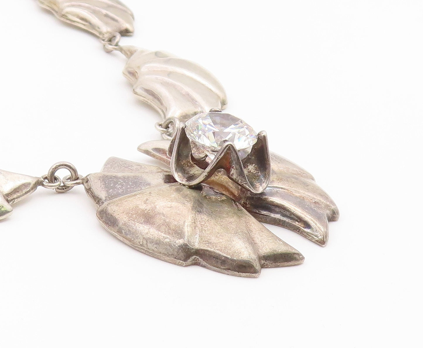 925 Sterling Silver  Vintage Solitaire Cubic Zirconia Wings Necklace  NE3897