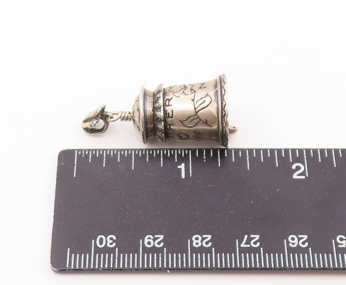 925 Sterling Silver Vintage Pendant Heart Cutout Grandmother Bell JINGLE PT26457