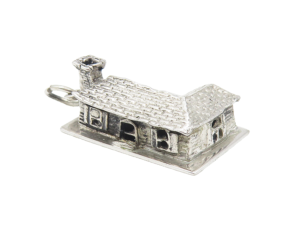 925 Sterling Silver  Vintage Shiny Petite Suburban House Motif Pendant  PT9034