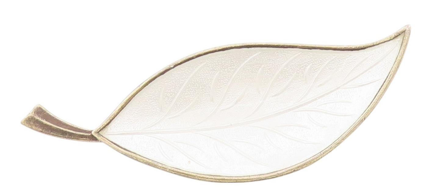 925 Sterling Silver Vintage Brooch DENMARK White Enameled Leaf  BP11574