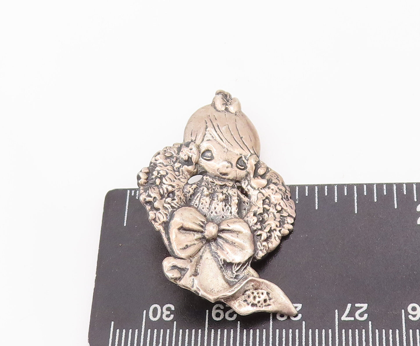 925 Sterling Silver Vintage Brooch Pin Cute Solid Carved Little Girl  BP10983