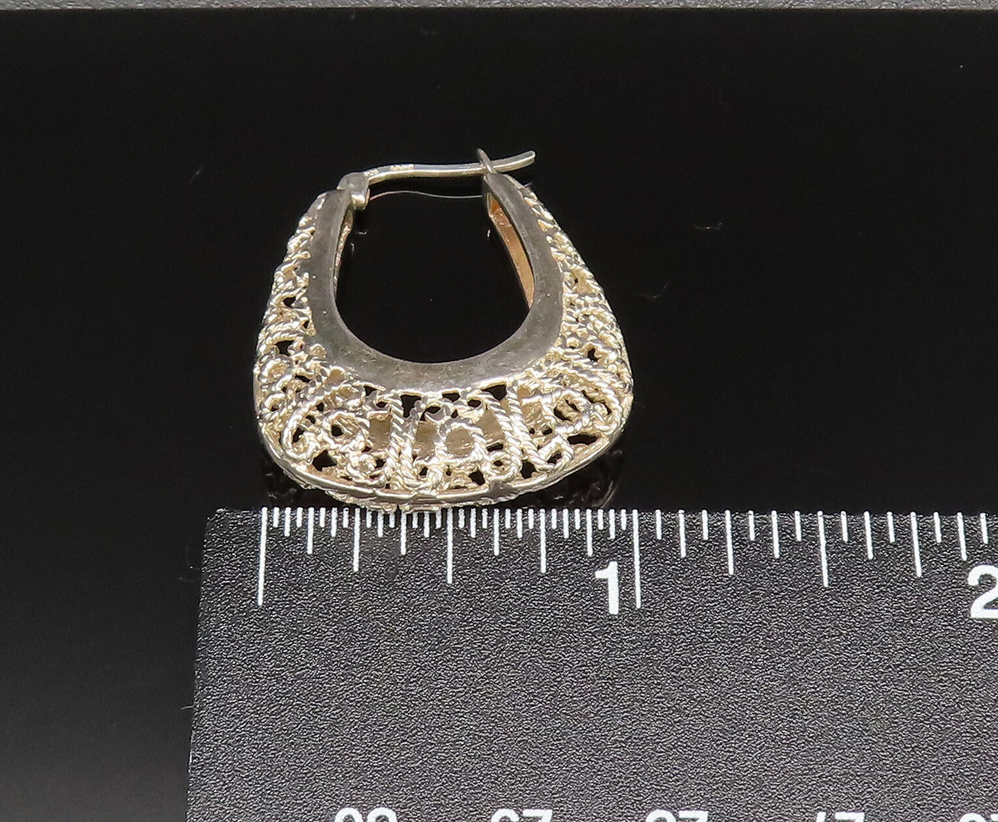925 Sterling Silver  Vintage Open Rope Swirl Oval Hoop Earrings  EG11848