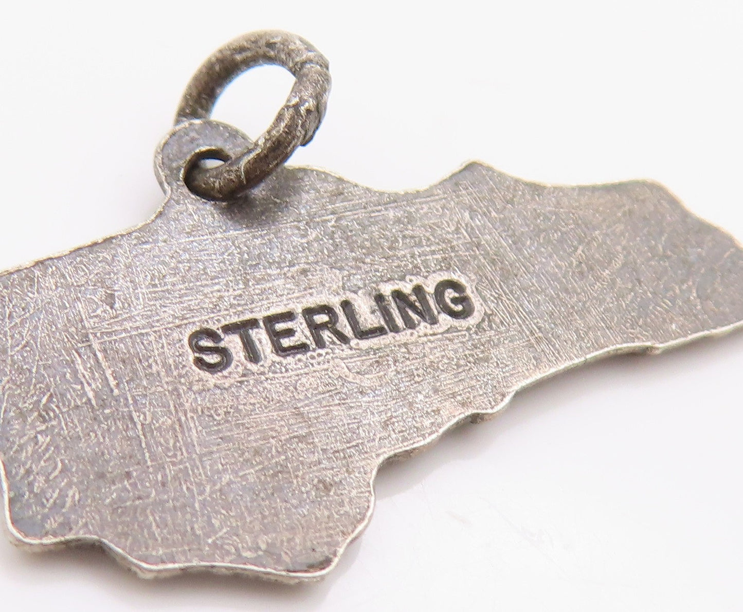 925 Sterling Silver Vintage Pendant Dark Tone North Carolina Heritage  PT24983