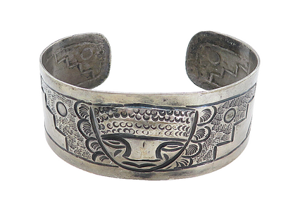 925 Sterling Silver  Vintage Dark Tone Traditional Face Cuff Bracelet  BT1552
