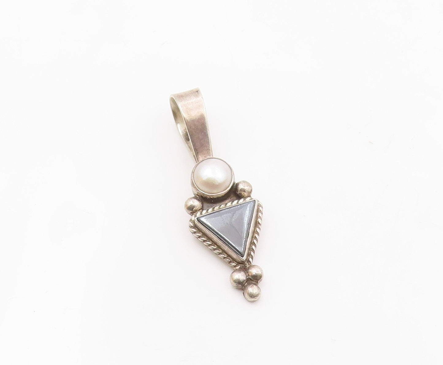 925 Sterling Silver  Vintage Pearl & Hematite Bubble Twist Pendant  PT13417