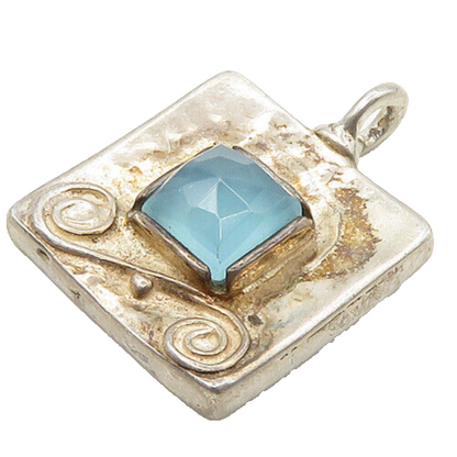 925 Sterling Silver  Vintage Chalcedony Swirl Detail Square Pendant  PT14370