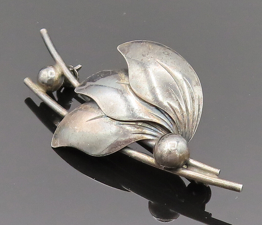 NE FROM DENMARK 925 Silver  Vintage Minimalist Leaf Stem Brooch Pin  BP10184