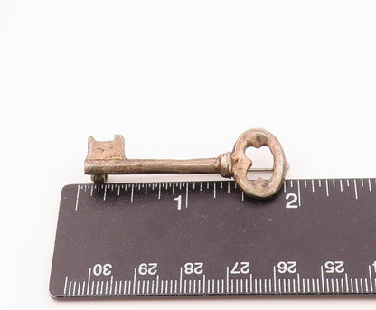 925 Sterling Silver  Vintage Minimalist Missing Key Brooch Pin  BP9834