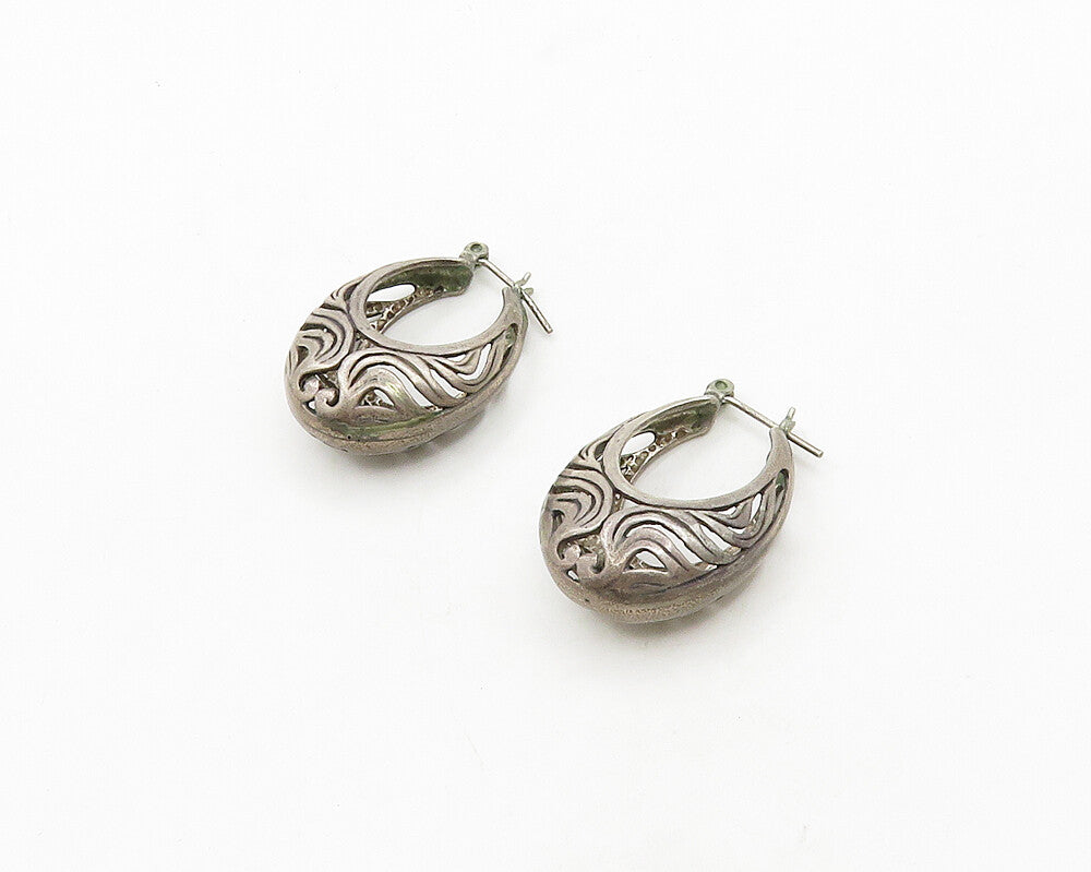 925 Sterling Silver  Vintage Dark Tone Cutout Swirl Hoop Earrings  EG9646
