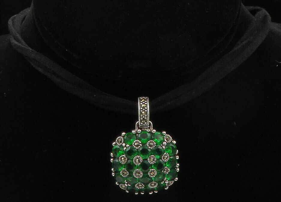 925 Sterling Silver  Green Topaz & Marcasite Suede Chain Necklace  NE2130