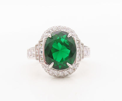 925 Sterling Silver Vintage Ring Oval Cut Green Halo White CZ  Sz 7 RG30514