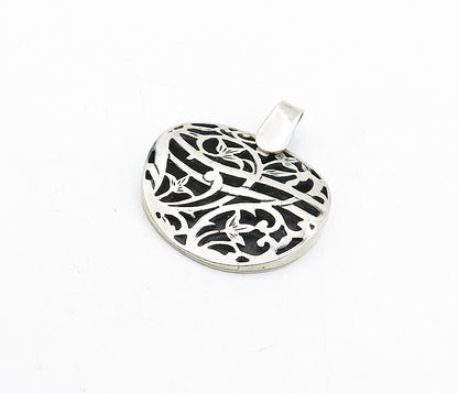 925 Sterling Silver  Vintage Floral Leaf Vine Cutout Round Pendant  PT3643