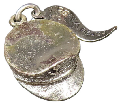 925 Sterling Silver  Vintage Virginia Beach Boat Captain Hat Pendant  PT21637