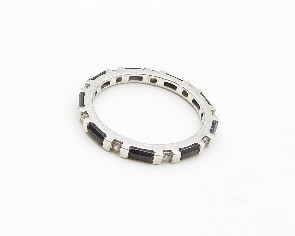 925 Sterling Silver  Hematite & Topaz Patterned Band Ring Sz 8.5  RG19108