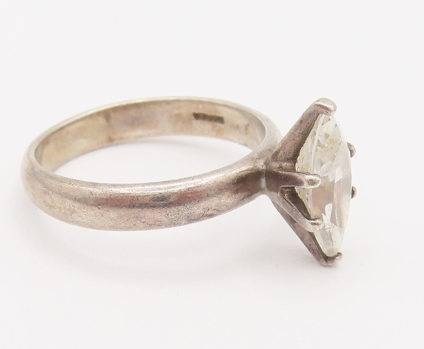 925 Silver  Vintage Minimalist Marquise Cubic Zirconia Ring Sz 8  RG26206
