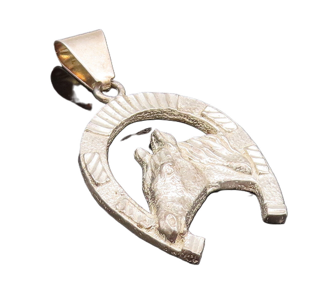 925 Sterling Silver Vintage Pendant Cutout Horse Face Framed Horse Shoe  PT22777