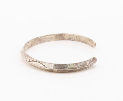 925 Sterling Silver Vintage Bracelet NAVAJO Minimalist Etched Cuff  BT12129