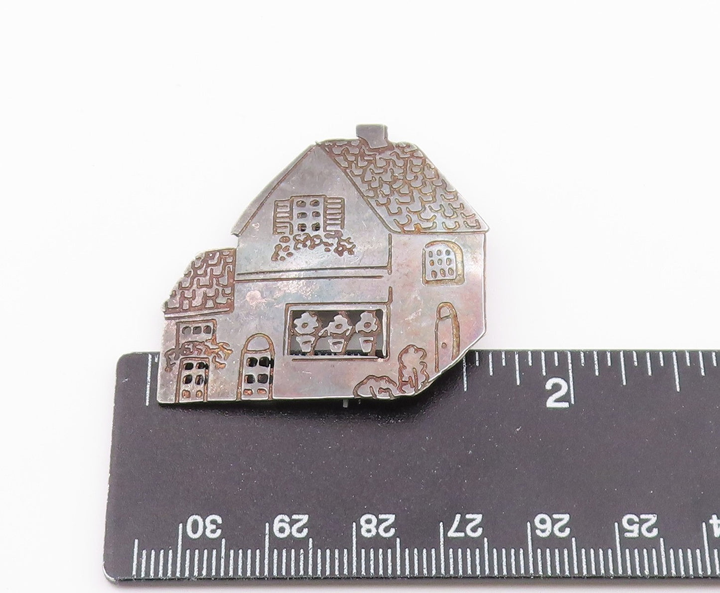 925 Sterling Silver  Vintage Dark Tone Etched Detail House Brooch Pin  BP8279