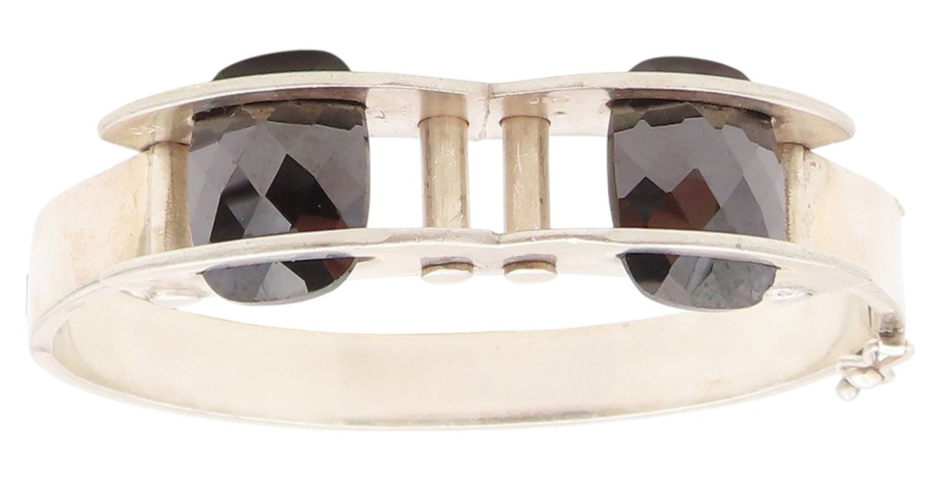 925 Sterling Silver Vintage Bracelet Modernist Design Cut Oval Hematite  BT11323