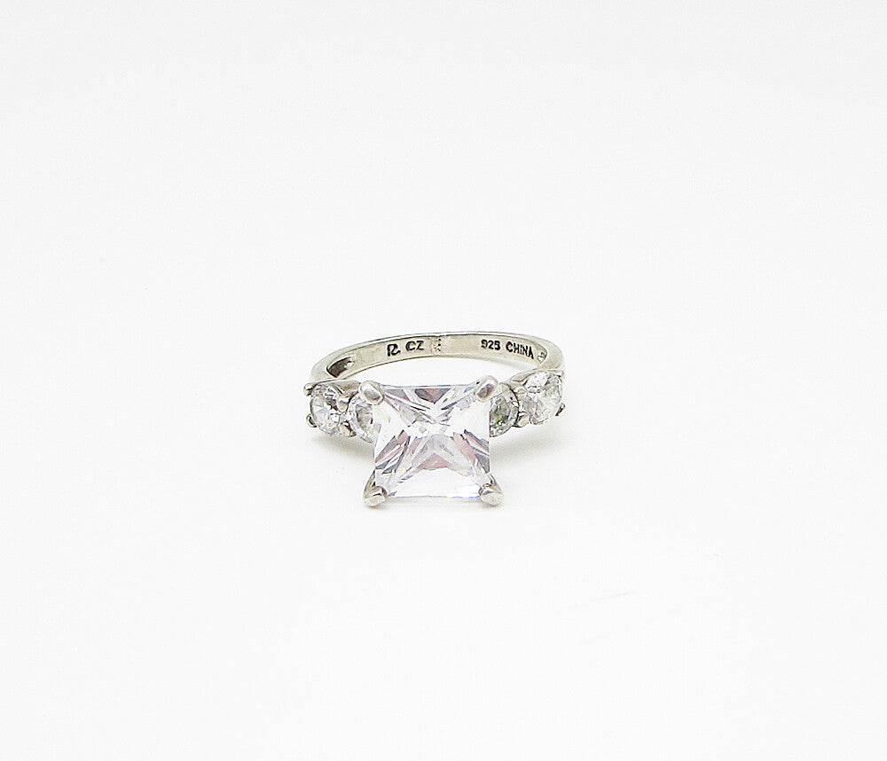 925 Sterling Silver  White Cubic Zirconia 5Stone Engagement Ring Sz 6  RG2967