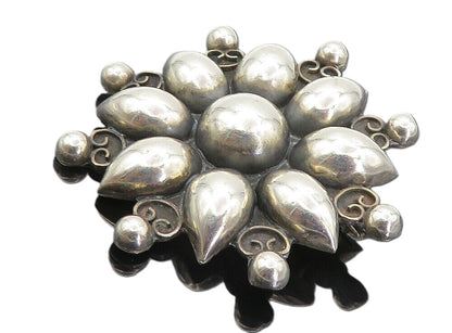 925 Sterling Silver  Vintage Shiny Oxidized Flower Design Brooch Pin  BP3000