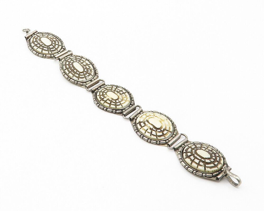 925 Sterling Silver Vintage Large Oval Carved Stone Chain Bracelet BT5528