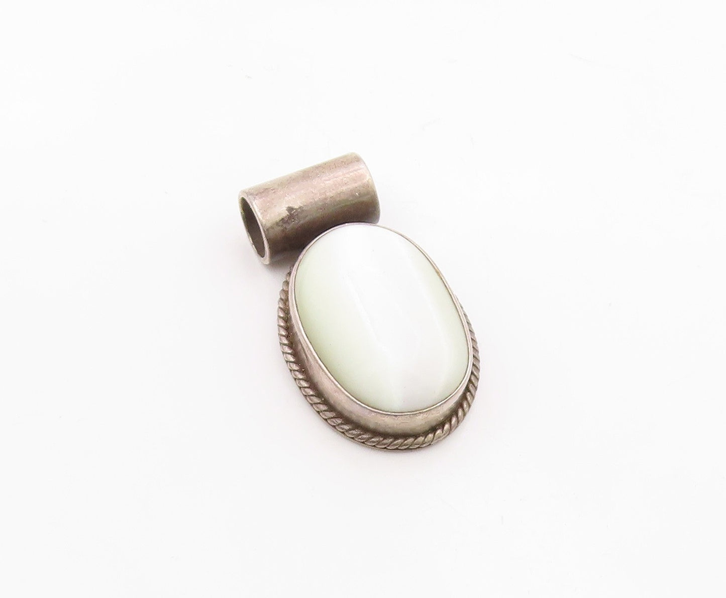 MEXICO 925 Sterling Silver  Vintage Mother Of Pearl Twist Pendant  PT12227
