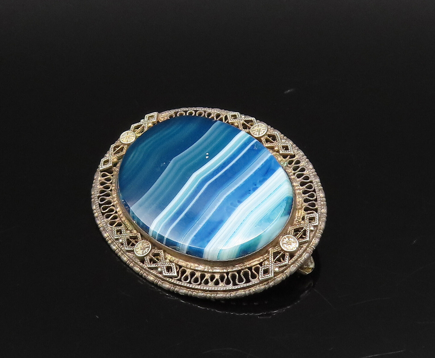 EUROPEAN 925 Silver  Vintage Blue Agate & Swirl Border Brooch Pin  BP10024