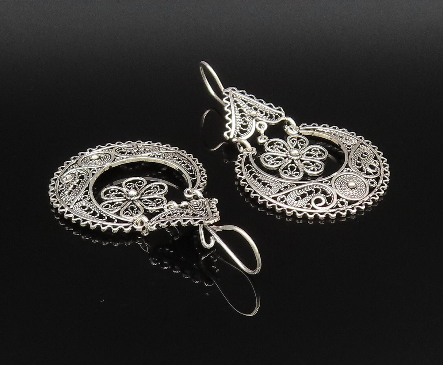 925 Silver  Vintage Wavy Edge Rope Twist Spirals Floral Earrings  EG12056