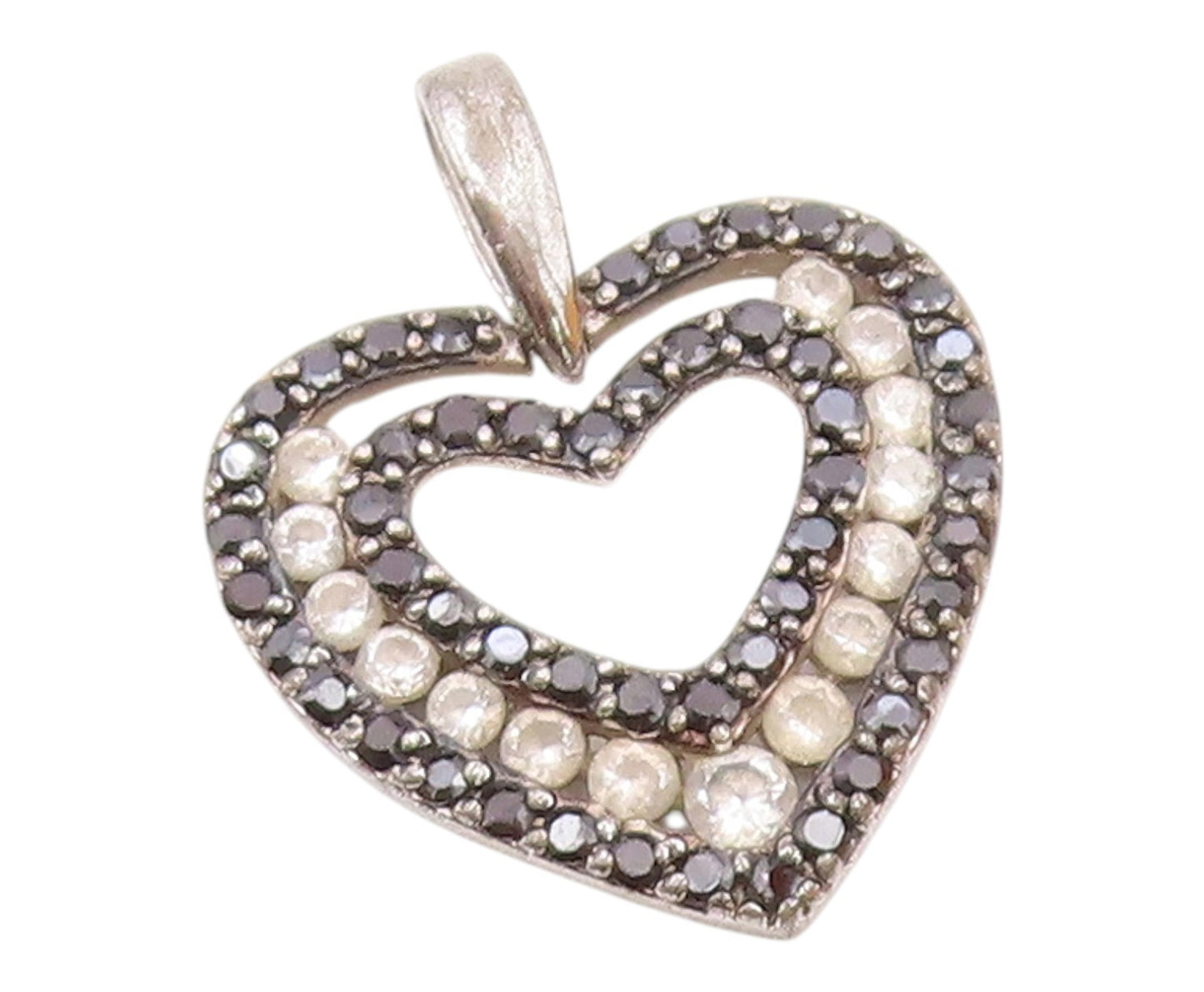 925 Sterling Silver  Vintage Topaz & Black Hematite Heart Pendant  PT16435