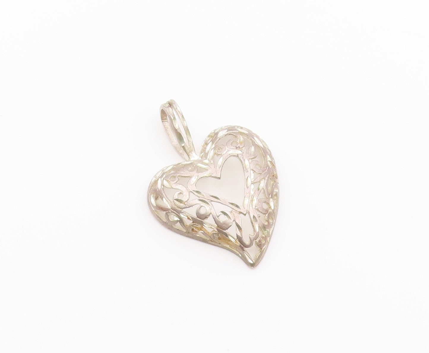 925 Sterling Silver  Vintage Shiny Diamond Cut Love Heart Pendant  PT17057