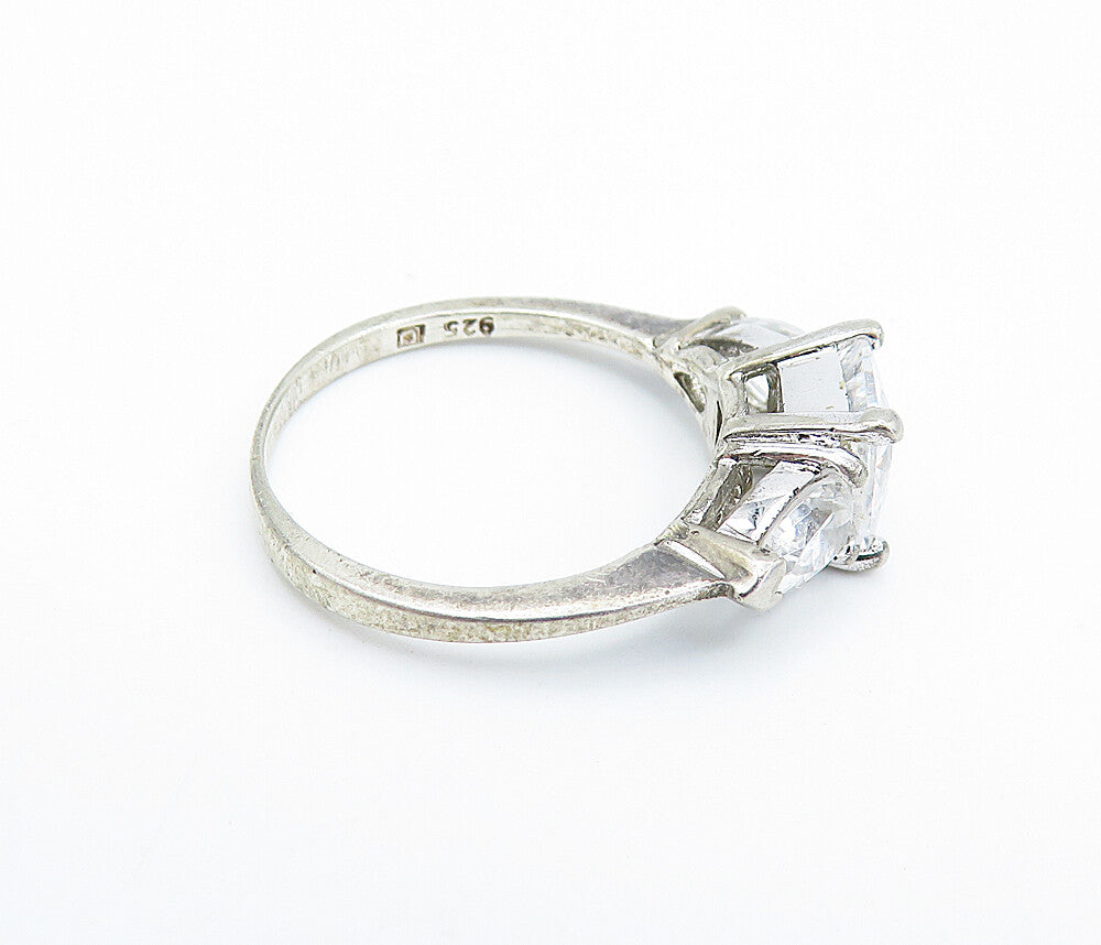 925 Sterling Silver  Vintage Cubic Zirconia 3 Stone Band Ring Sz 6  RG6748